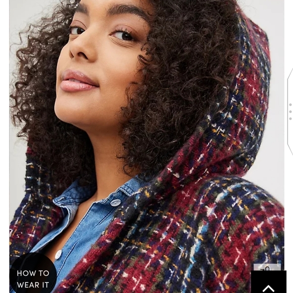🆕  HOODED PLAID RUANA - Picture 6 of 7